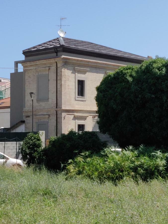 Apartament Dimora Dei Cento Pescara Zewnętrze zdjęcie
