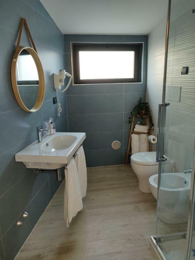 Apartament Dimora Dei Cento Pescara Zewnętrze zdjęcie